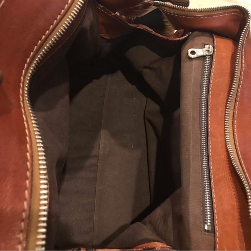 Authentic Chloe Edith Whiskey Tall handbag beautiful bag makes a statement. - Picture 3 of 9